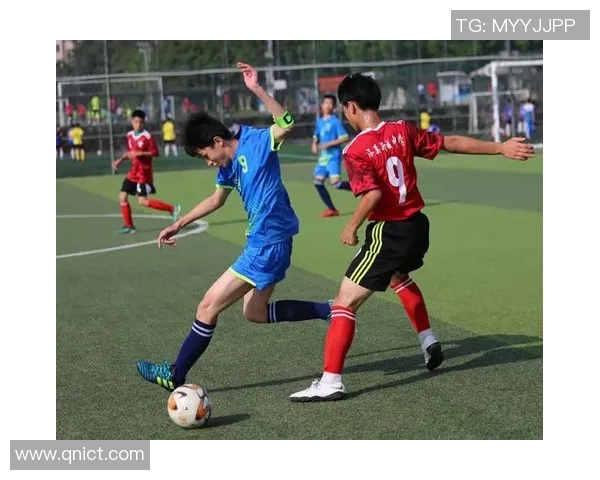 在足球江湖中追逐梦想的旋律与激情之歌